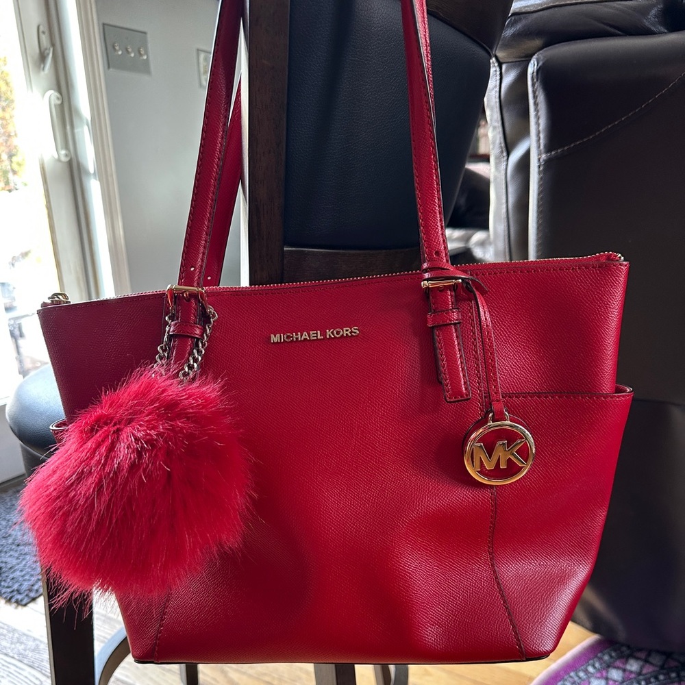 Michael Kors Saffiano Leather Top-Zip Tote Bag